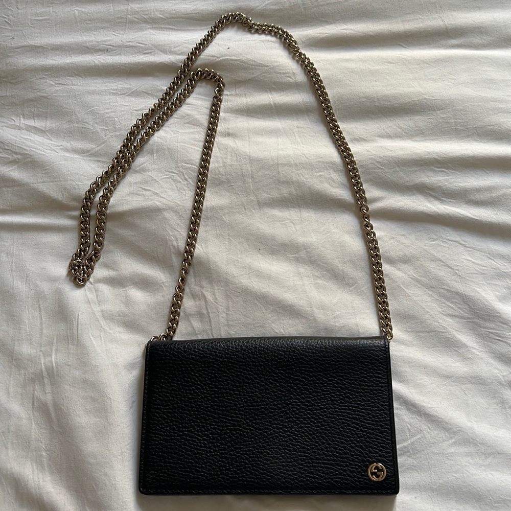 Gucci Wallet on Chain